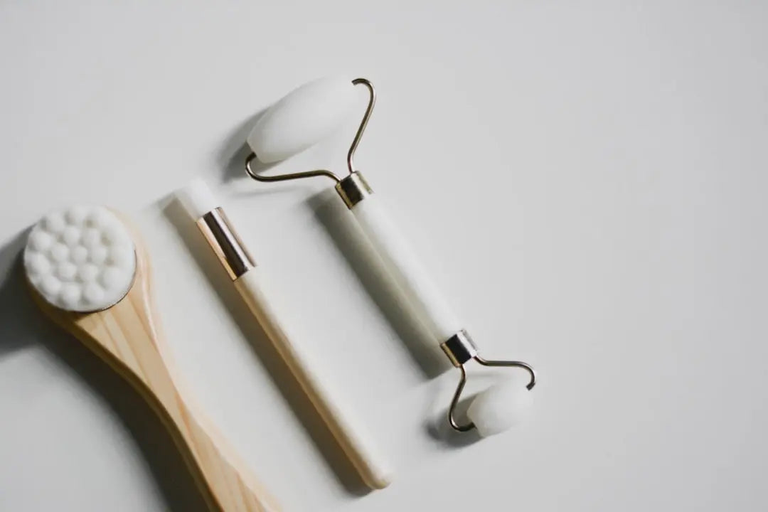 Les soins de la peau à associer avec la taie d'oreiller en soie - StudioSoie