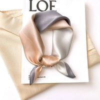 Écharpe - Foulard - Carré en Soie - Bandana