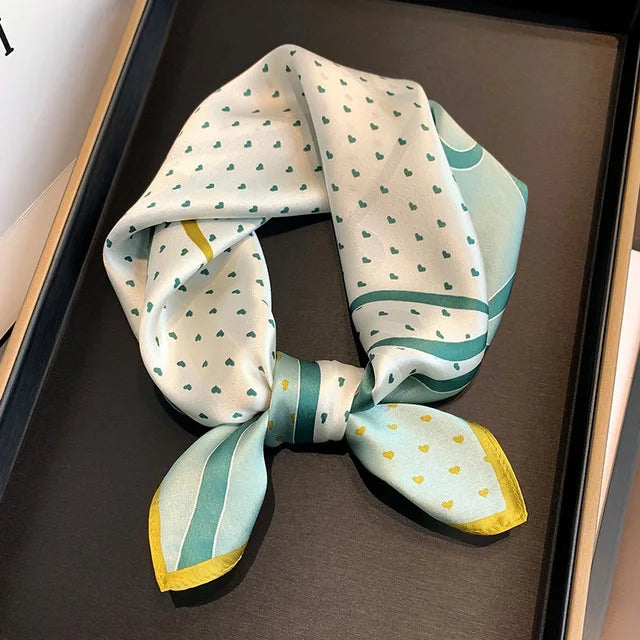 Écharpe - Foulard - Carré en Soie - Bandana