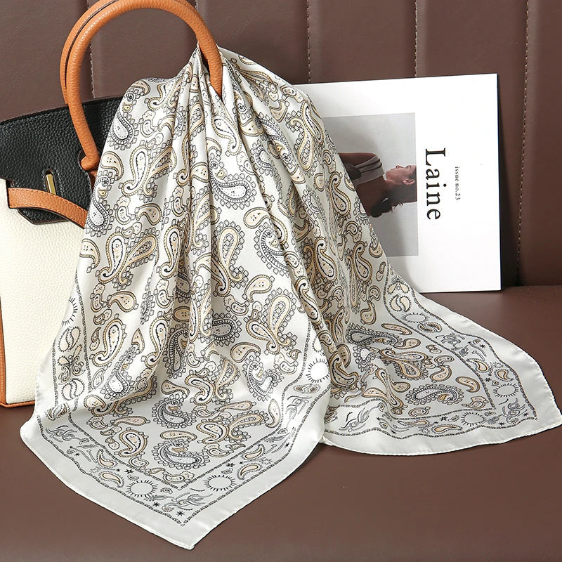 Foulard en Satin - 2026 - StudioSoie