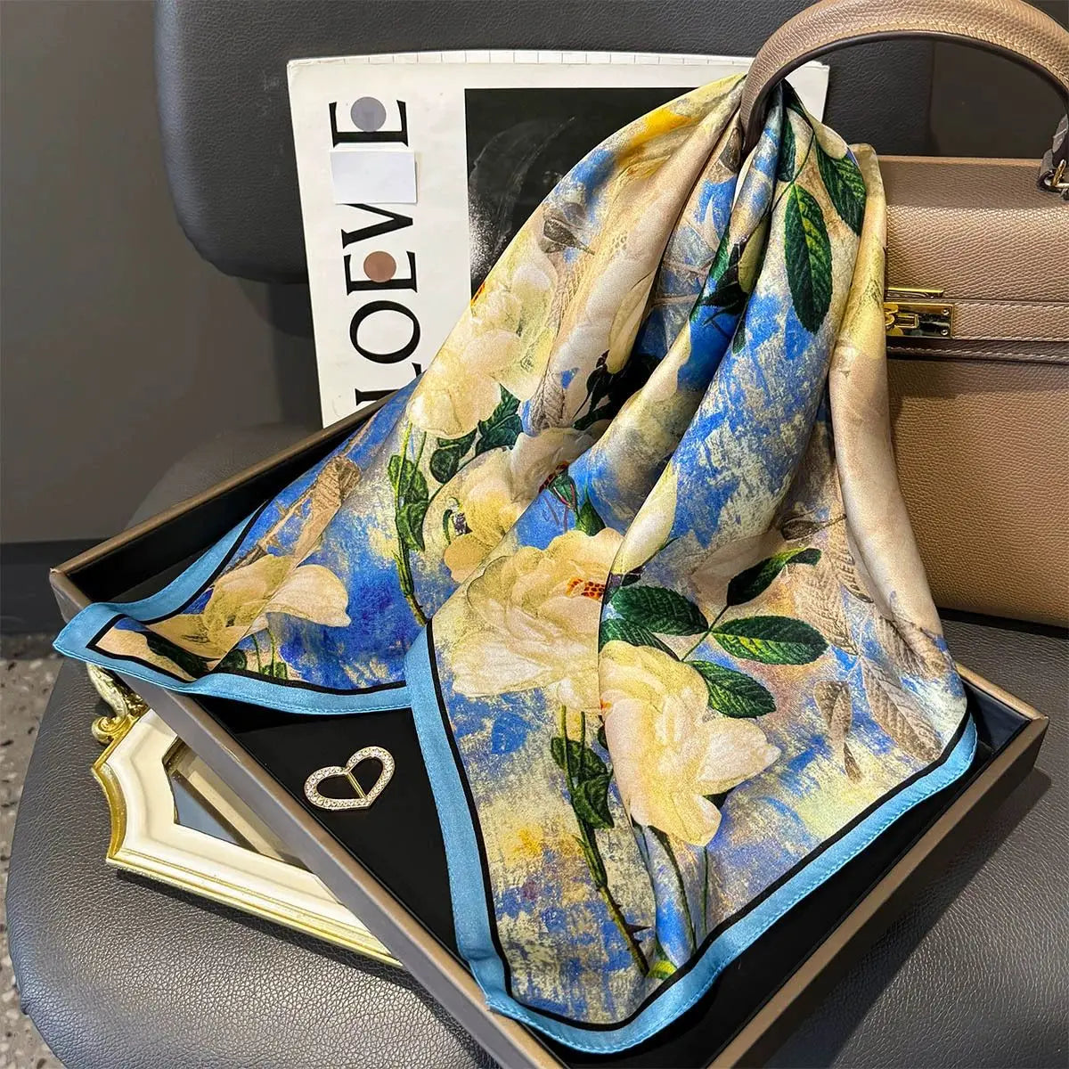 Foulard Carré en Soie Naturelle 65 cm - Accessoire Luxe 100% Soie de Mûrier