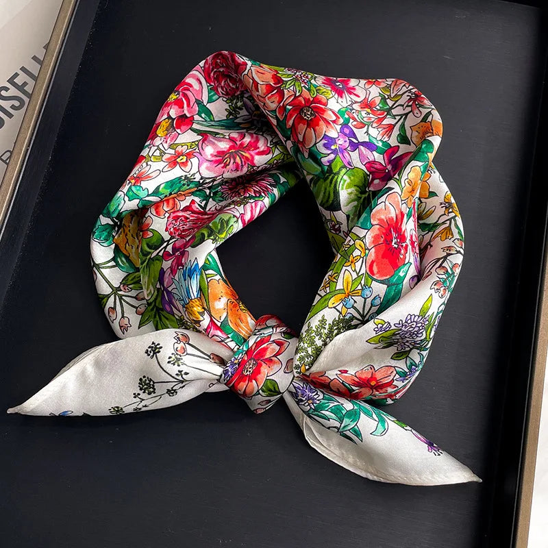 Écharpe - Foulard - Carré en Soie - Bandana