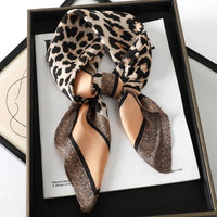 Foulard en Satin de Soie Luxueux - StudioSoie