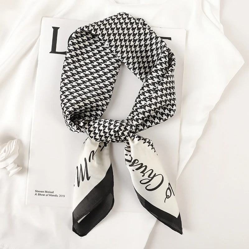 Foulard en Satin - 2025 - StudioSoie
