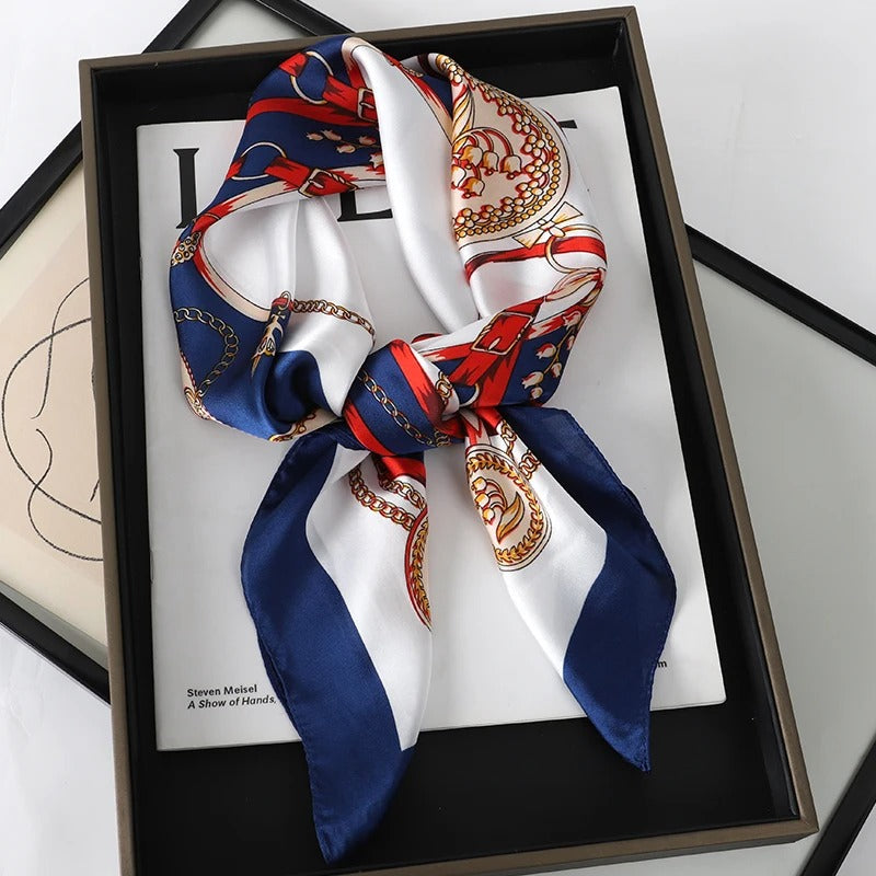 Foulard en Satin de Soie Luxueux - StudioSoie