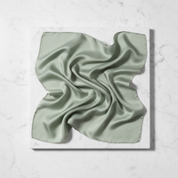 Миндально-зелёный