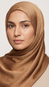 Hijab en Satin Soyeux - StudioSoie