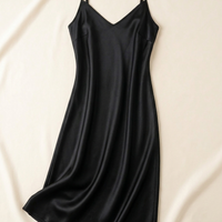 Robe caraco en soie de mûrier 21 momme noir - StudioSoie