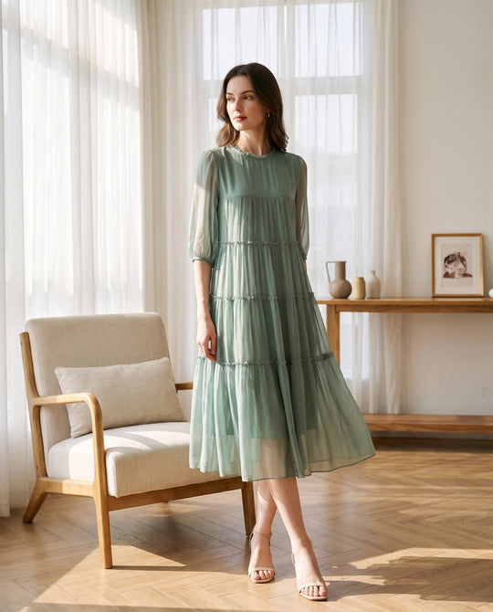 Robe longue en georgette de soie à volants – vue portée – StudioSoie
