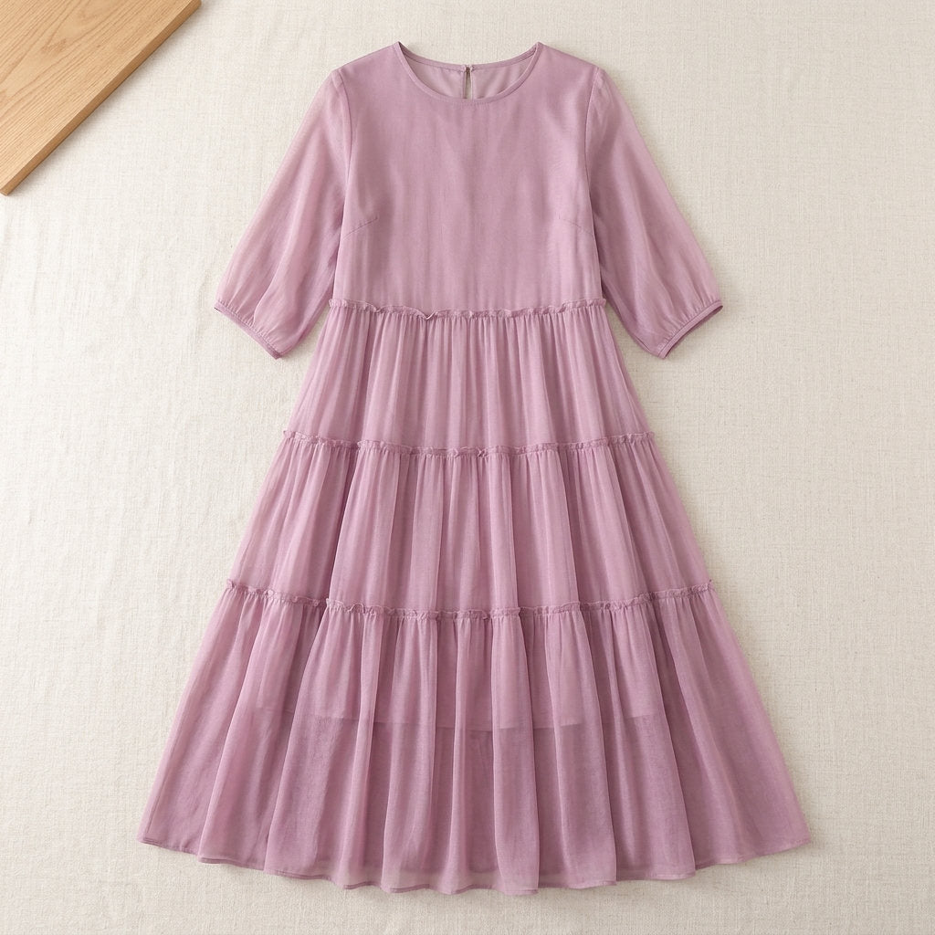 Robe longue en georgette de soie à volants – coloris Lilas – StudioSoie