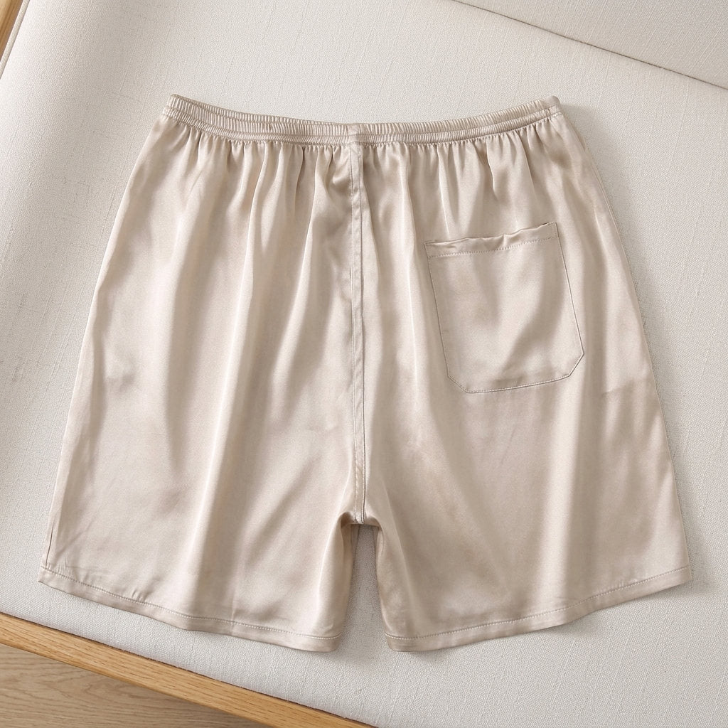 Short de nuit homme en soie de mûrier – coloris Champagne – StudioSoie